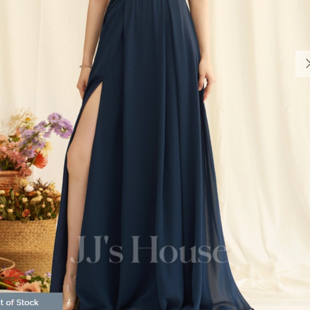 Dress - Picture 7 of 11